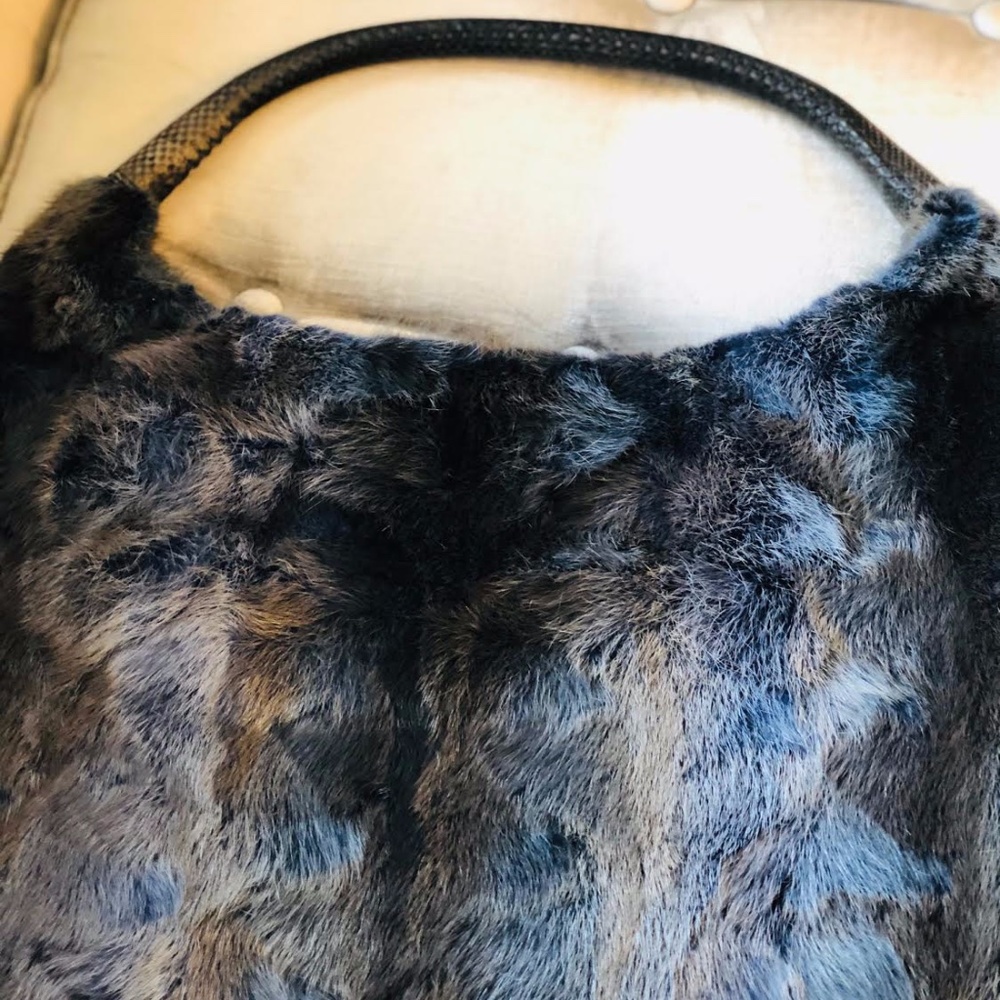 Devi Kroell Gray Fox Fur Python Shoulder Bag - image 1